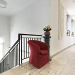 Borgognissanti Apartment 6